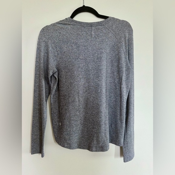 lululemon athletica Tops - Grey Woman’s Lululemon long sleeve